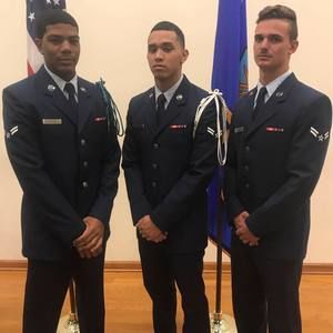 Meet your Posher, Deshon